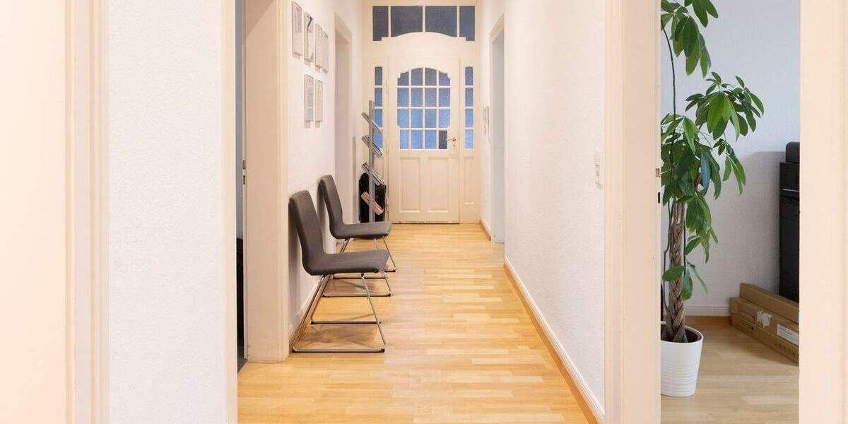 Gewerbeobjekt Lahr/Schwarzwald Lahr - 7 Zimmer, 158 m&sup2;, 2.090&euro; | Angebot:25733871