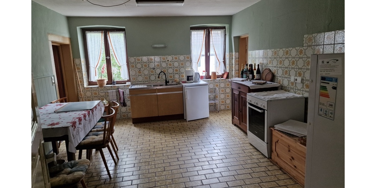 Ländliches Wohnen mit einem Hauch von Geschichte wird möglich - Zweifamilienhaus Neuried Dundenheim | Angebot:22030040