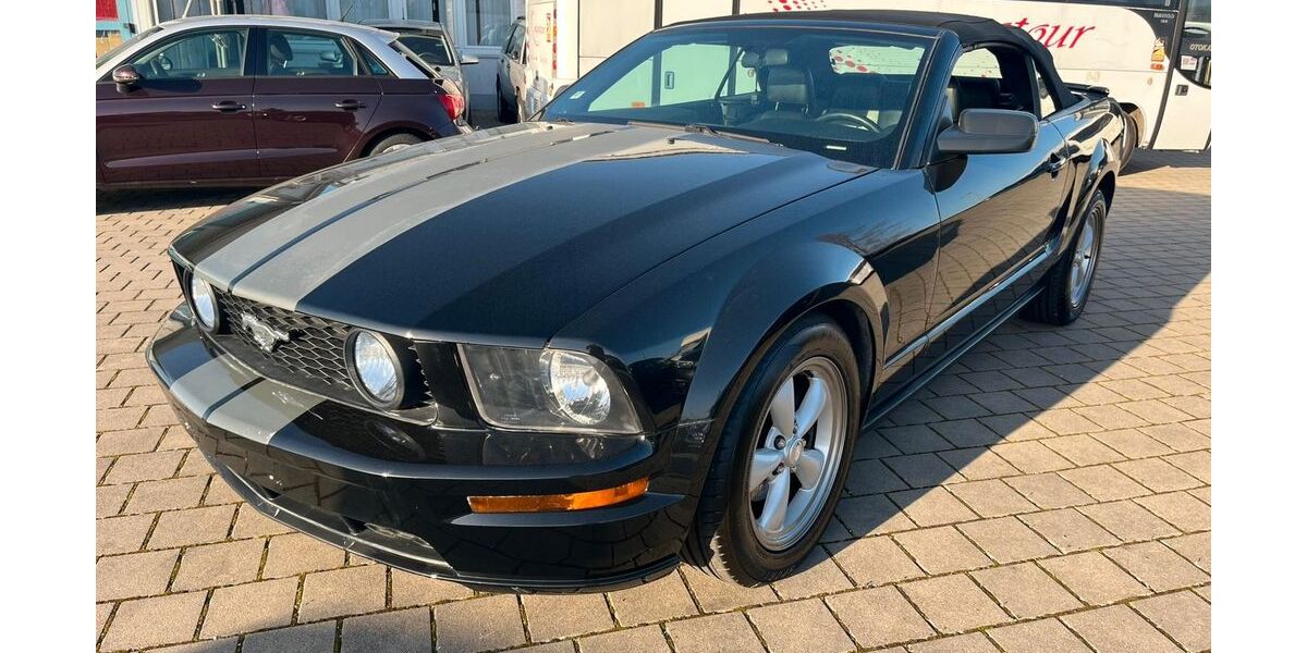 Ford Mustang 136.631 km 9.999 &euro; Kehl/Auenheim 77694