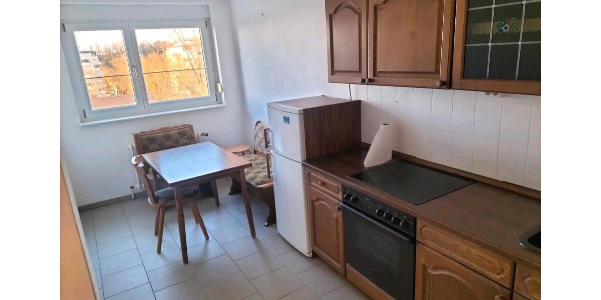 Etagenwohnung Lahr (Schwarzwald) - 3 Zimmer, 82 m&sup2;, 190.000&euro; | Angebot:26754828