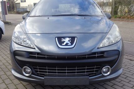 Peugeot 207 242.142 km 899 &euro; Bühl 77815