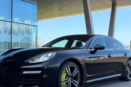 Porsche Panamera 102.000 km 40.900 &euro; Offenburg 77654