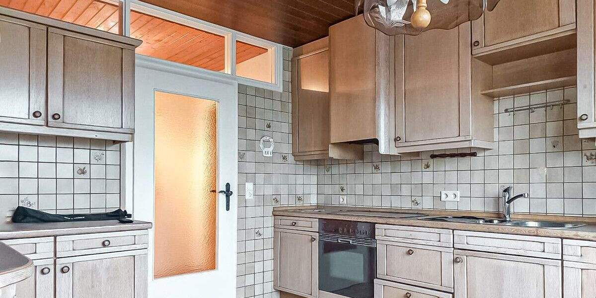 Etagenwohnung Offenburg Südweststadt - 3 Zimmer, 96 m&sup2;, 243.000&euro; | Angebot:25741324