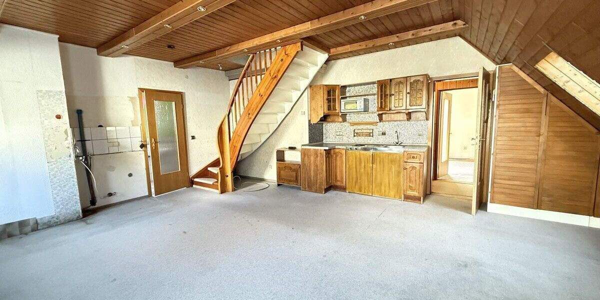 Einfamilienhaus Ettenheim / Ettenheimweiler Ettenheimweiler - 9 Zimmer, 210 m&sup2;, 310.000&euro; | Angebot:25671629