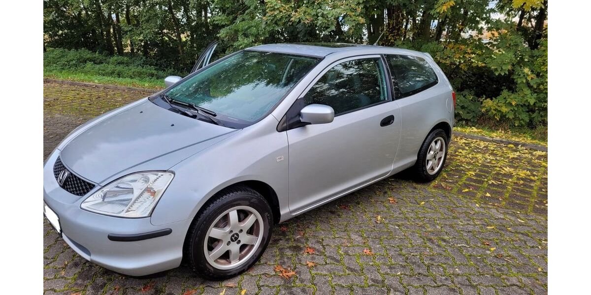 Honda Civic 121.000 km 5.550 &euro; Willstätt 77731