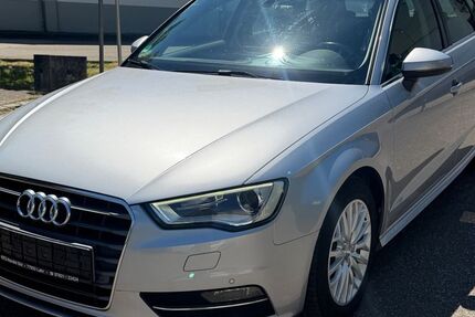 Audi A3 198.000 km 8.199 &euro; Lahr 77933