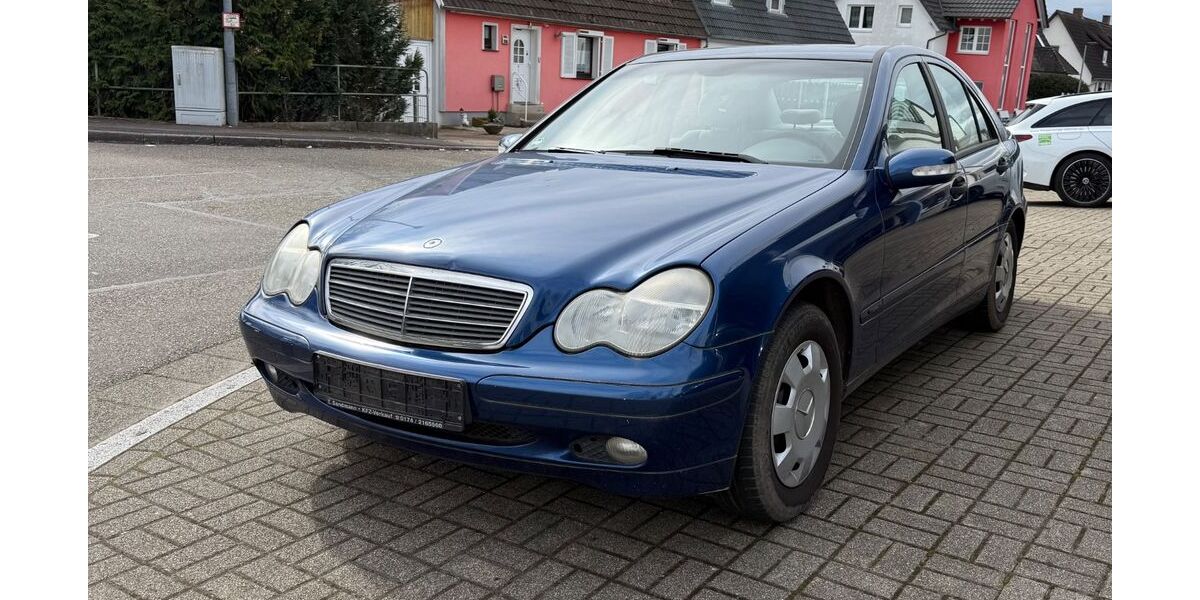 Mercedes-Benz C 180 148.000 km 1.999 &euro; Ringsheim 77975
