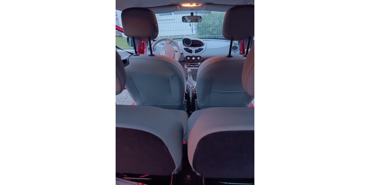 Renault Clio 113.000 km 2.700 &euro; Bühlertal 77830