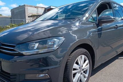 VW Touran 212.800 km 11.700 &euro; Lahr-Langenwinkel 77933