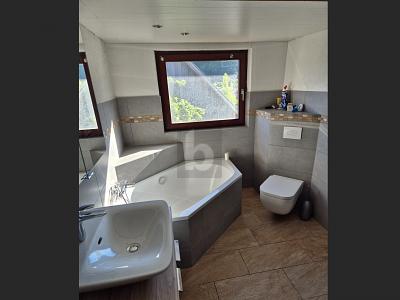 CHARMANTES LANDHAUS MIT SCHEUNE & WERKSTATT - Einfamilienhaus Lauf | Angebot:26701842