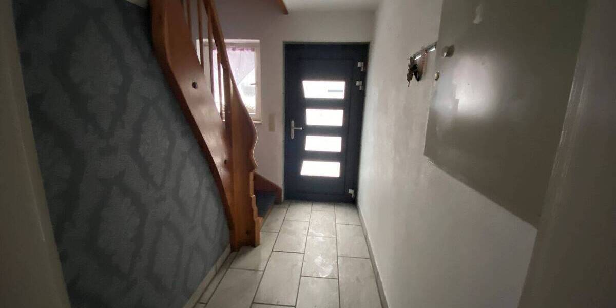 Mehrfamilienhaus, Wohnhaus Oppenau Lierbach - 9 Zimmer, 209 m&sup2;, 189.000&euro; | Angebot:26160285