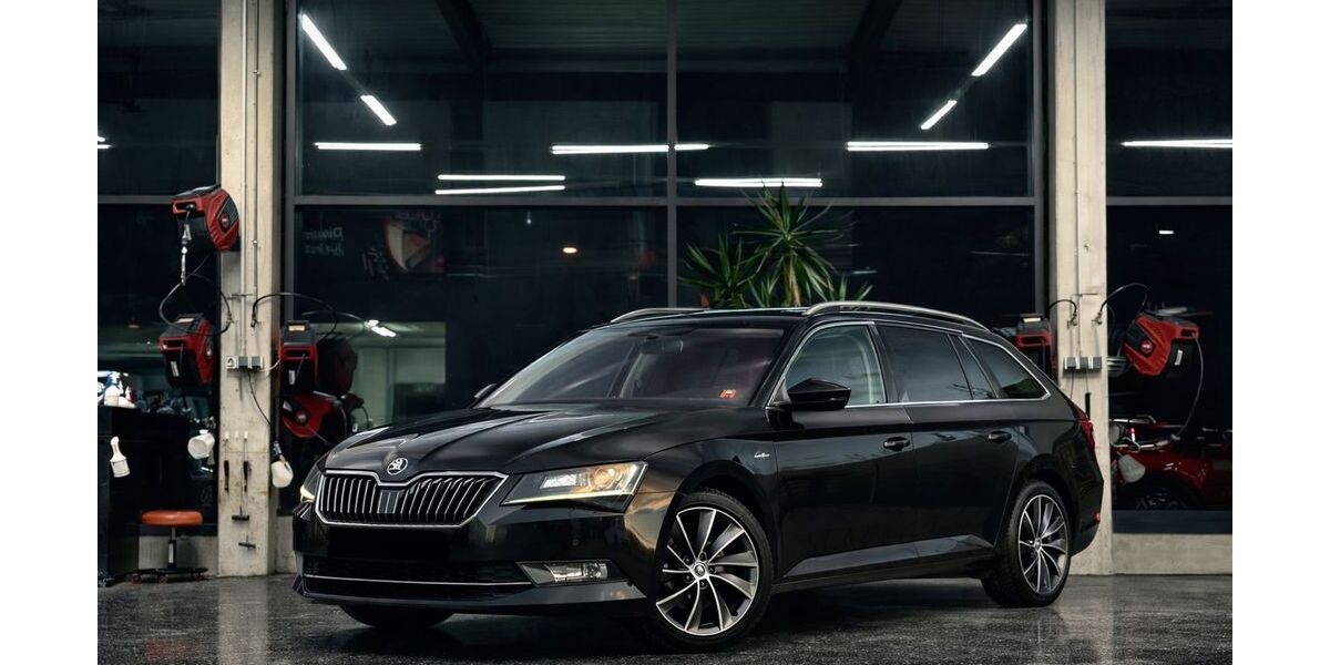 Skoda Superb 460.000 km 9.390 &euro; Offenburg 77652