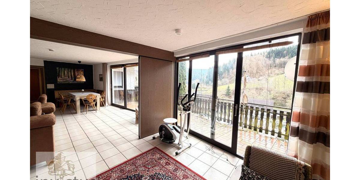 Etagenwohnung Bad Rippoldsau-Schapbach Bad Rippoldsau - 2 Zimmer, 93 m&sup2;, 99.900&euro; | Angebot:26107384