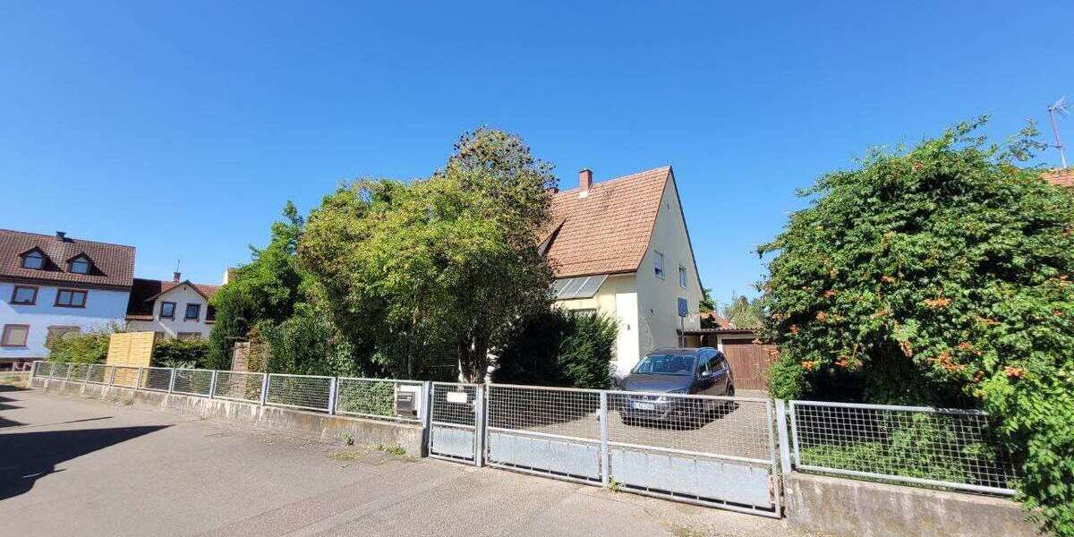 Einfamilienhaus Kehl - 6 Zimmer, 150 m&sup2;, 320.000&euro; | Angebot:25844549