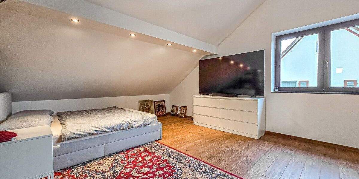Einfamilienhaus Kehl / Auenheim Auenheim - 7 Zimmer, 200 m&sup2;, 595.000&euro; | Angebot:25694403
