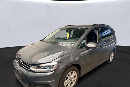 VW Touran 53.843 km 27.900 &euro; Sasbach 77880