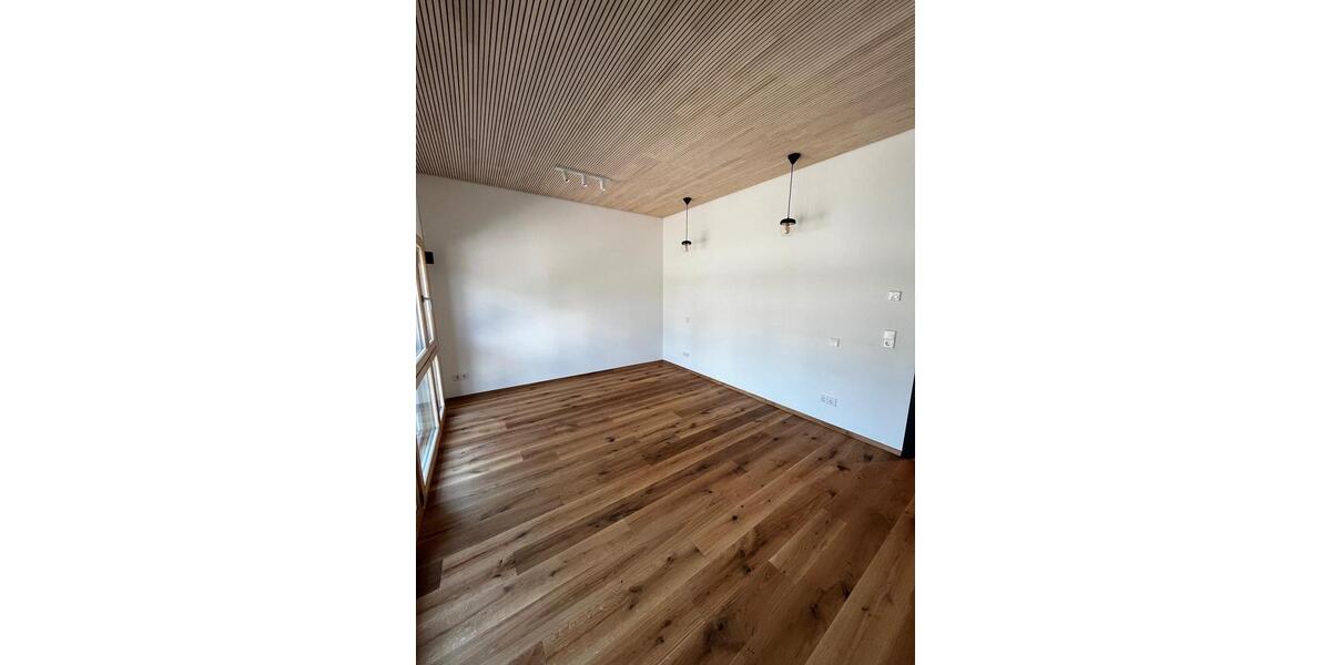 Etagenwohnung Achern - 5 Zimmer, 153 m&sup2;, 1.900&euro; | Angebot:25272121