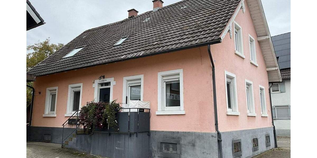 Mehrfamilienhaus, Wohnhaus Friesenheim - 6 Zimmer, 150 m&sup2;, 275.000&euro; | Angebot:25696768