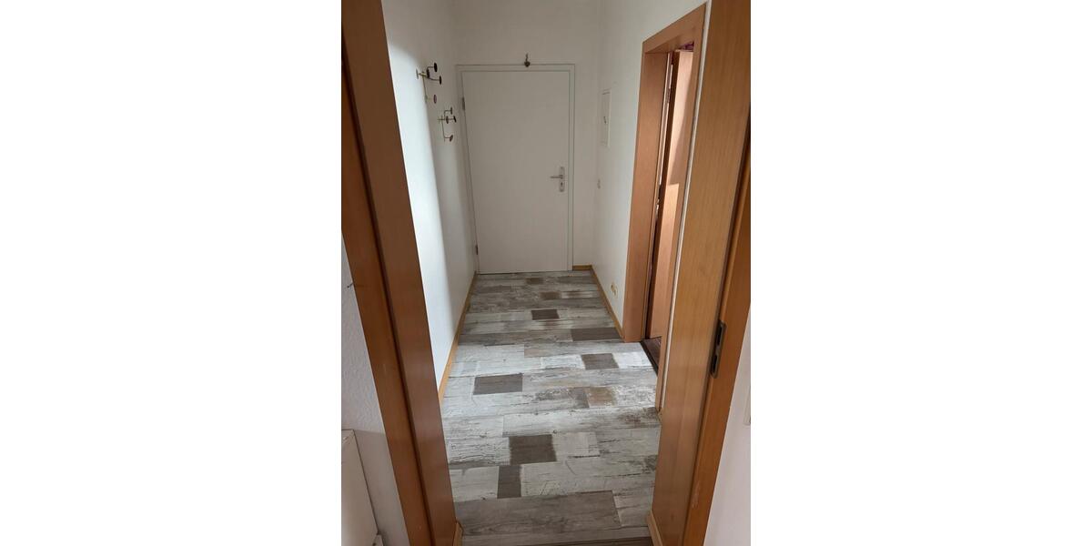 Dachgeschoßwohnung Oberkirch - 3.5 Zimmer, 93 m&sup2;, 200.000&euro; | Angebot:26591810