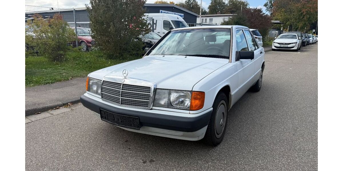 Mercedes-Benz 190 244.000 km 2.499 &euro; lahr 77933