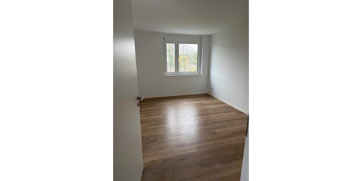 Einfamilienhaus Kehl - 3 Zimmer, 128 m&sup2;, 1.300&euro; | Angebot:25961921
