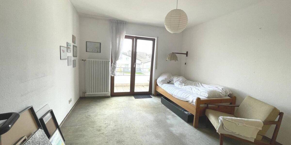 Reihenmittelhaus Offenburg Bühl - 6 Zimmer, 141 m&sup2;, 415.000&euro; | Angebot:26308843
