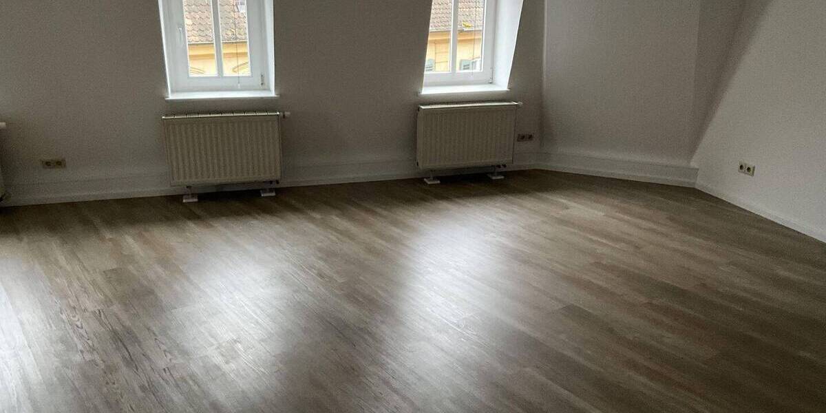 Mehrfamilienhaus, Wohnhaus Lahr - 6 Zimmer, 200 m&sup2;, 488.000&euro; | Angebot:26161730