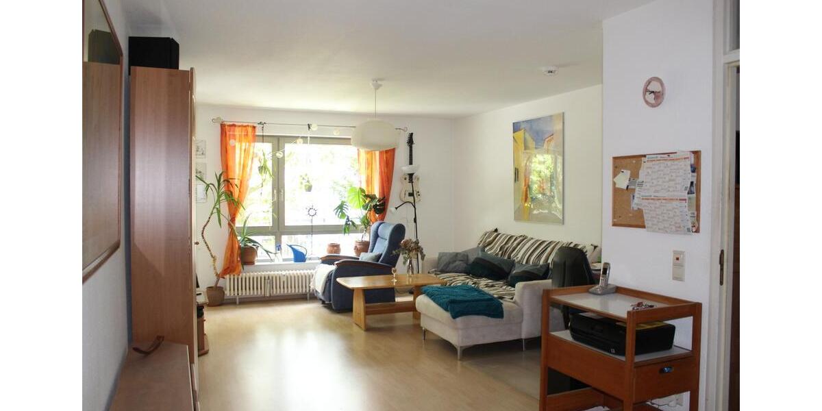 Etagenwohnung Offenburg - 2 Zimmer, 62 m&sup2;, 600&euro; | Angebot:26034149