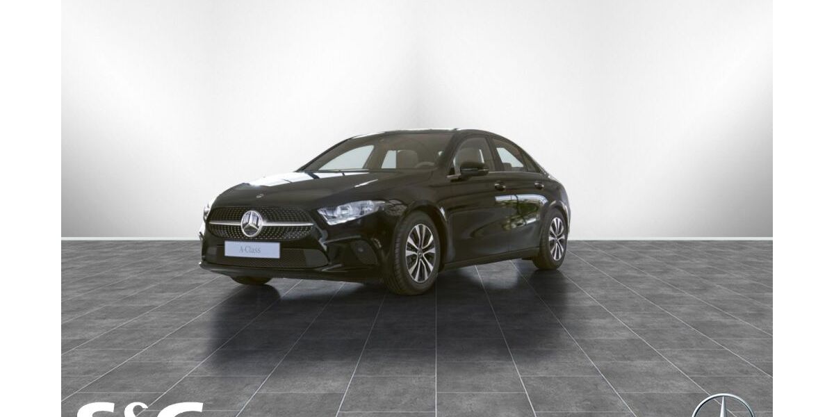 Mercedes-Benz A 200 54.370 km 22.870 &euro; Offenburg 77656