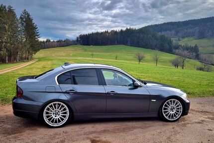 BMW 330 165.000 km 9.999 &euro; Steinach 77790