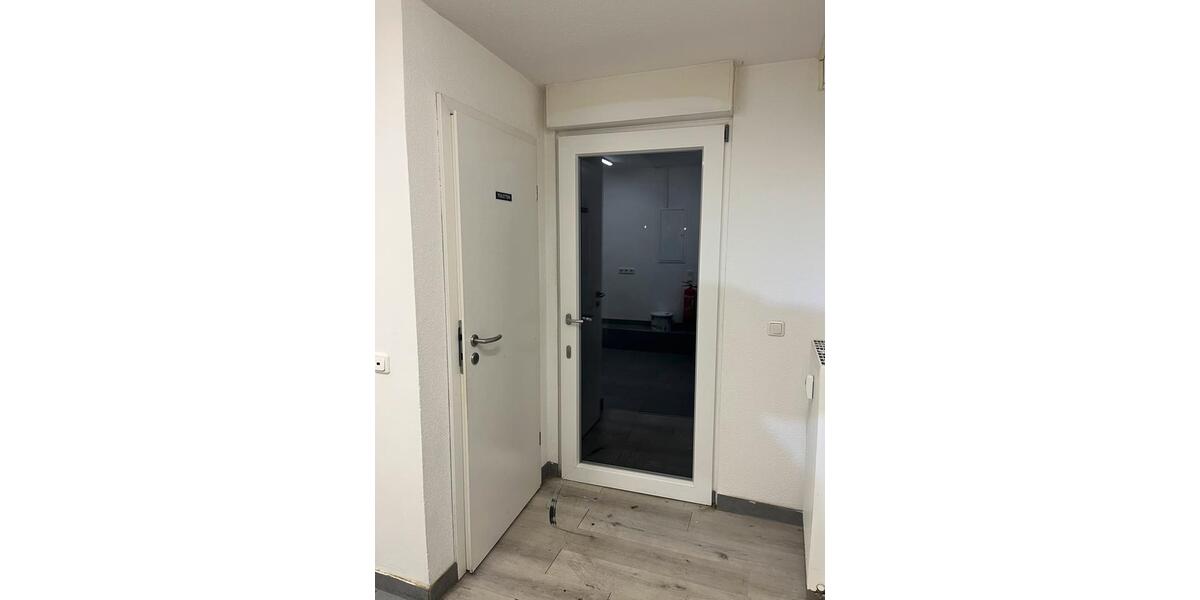 Gewerbeobjekt Rheinau - 700&euro; | Angebot:25989933