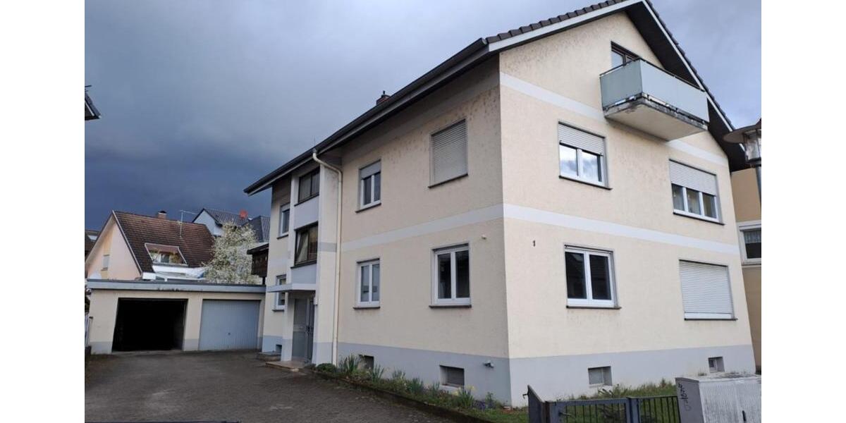 Etagenwohnung Lahr (Schwarzwald) - 4 Zimmer, 100 m&sup2;, 960&euro; | Angebot:25896089