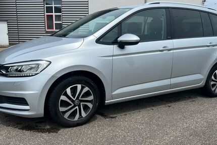 VW Touran 200.000 km 14.900 &euro; Lahr 77933