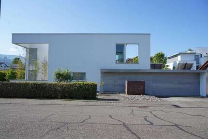 Haus Bühl - 6 Zimmer, 222 m&sup2;, 1.090.000&euro; | Angebot:26608208