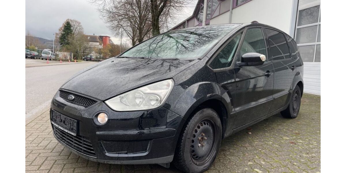 Ford S-Max 258.000 km 2.899 &euro; Kippenheim 77971