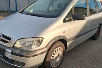 Opel Zafira 190.000 km 1.699 &euro; lahr 77933