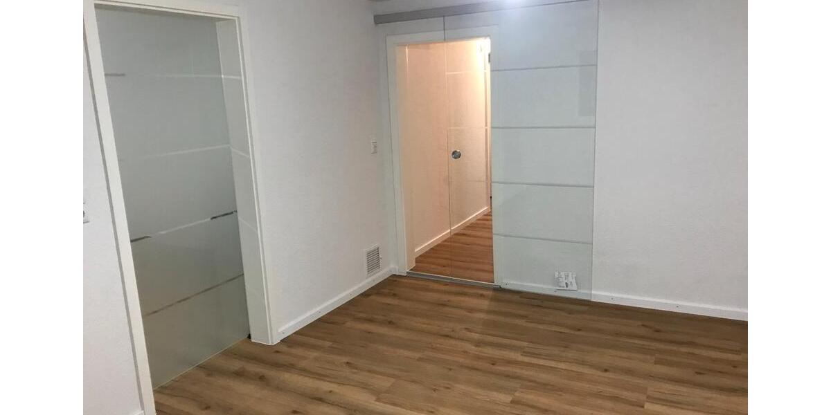 Einfamilienhaus Oberkirch - 5 Zimmer, 120 m&sup2;, 1.820&euro; | Angebot:27617800