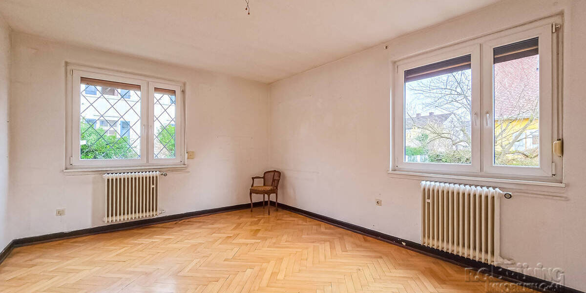 Mehrfamilienhaus, Wohnhaus Kehl - 9 Zimmer, 214 m&sup2;, 699.000&euro; | Angebot:25694405