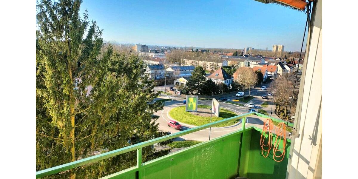 Etagenwohnung Lahr (Schwarzwald) - 3 Zimmer, 82 m&sup2;, 190.000&euro; | Angebot:26754828