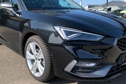 Seat Leon 11.469 km 28.600 &euro; Sasbach 77880