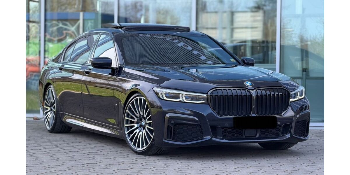 BMW 745 216.000 km 44.999 &euro; Offenburg 77652