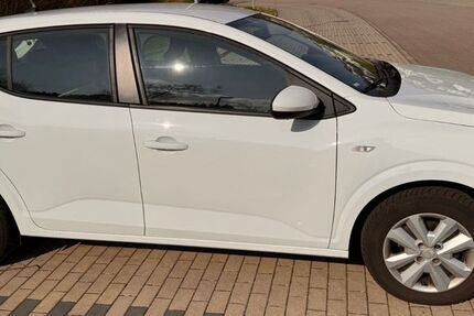 Dacia Sandero 72.000 km 13.480 &euro; Ottenhöfen 77883