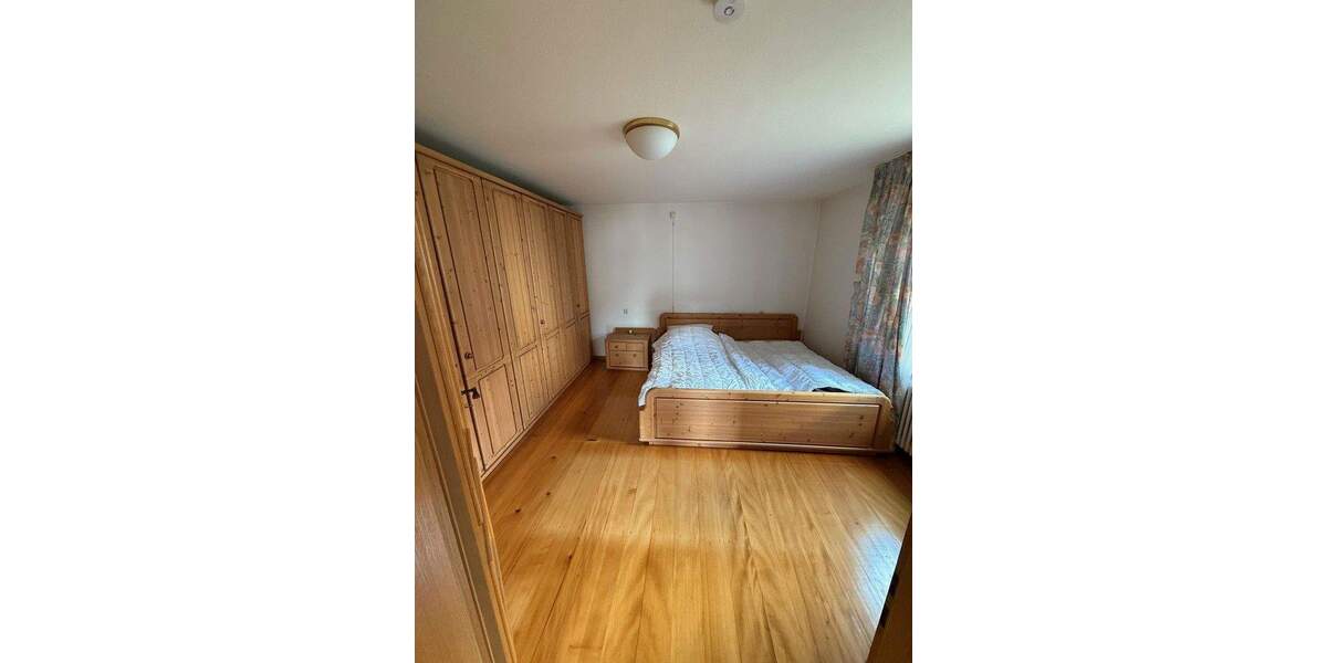 Einfamilienhaus Bühlertal - 8 Zimmer, 250 m&sup2;, 425.000&euro; | Angebot:25756402