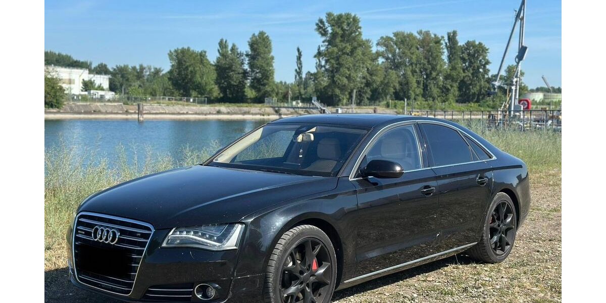 Audi A8 240.000 km 8.500 &euro; Kehl 77694
