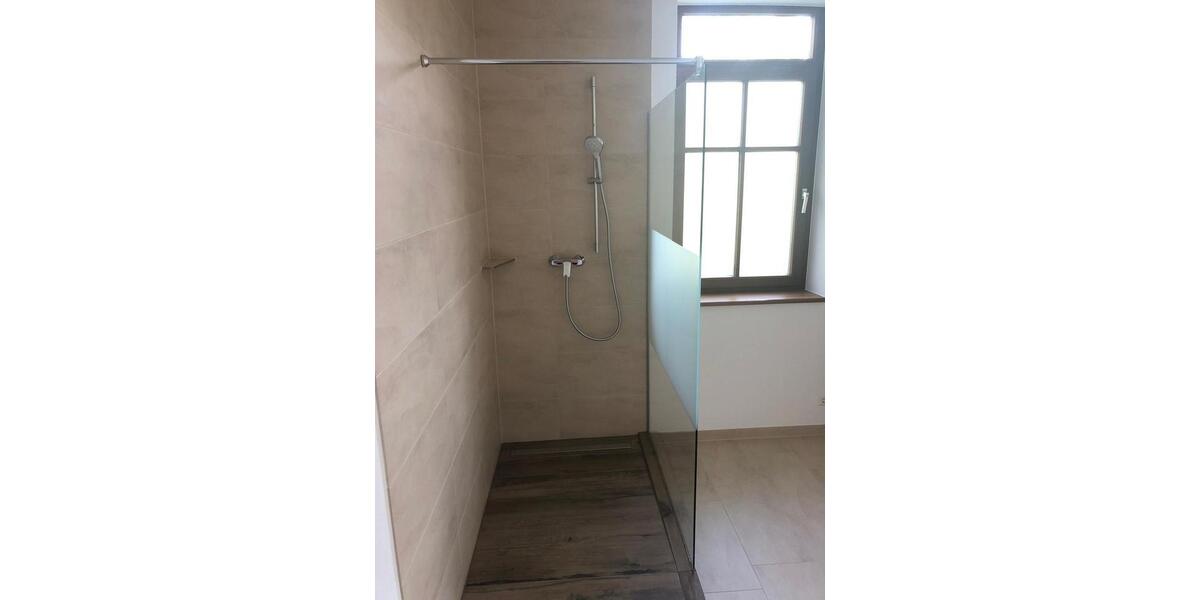 Erdgeschoßwohnung Bühlertal - 3 Zimmer, 82 m&sup2;, 1.220&euro; | Angebot:24841115