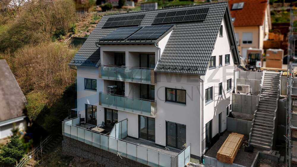 Etagenwohnung Ottenhöfen im Schwarzwald - 3 Zimmer, 77 m&sup2;, 335.000&euro; | Angebot:26963104