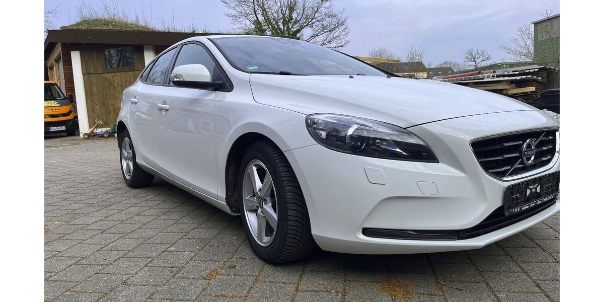 Volvo V40 105.000 km 9.999 &euro; Mahlberg 77972