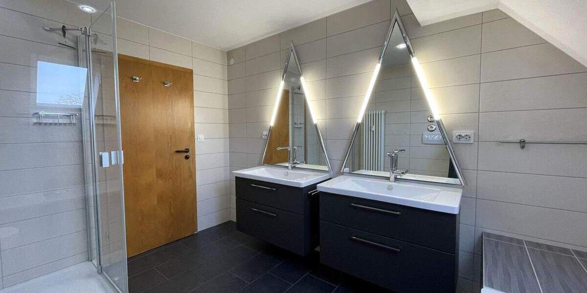 Etagenwohnung Berghaupten - 5 Zimmer, 167 m&sup2;, 385.000&euro; | Angebot:25703700