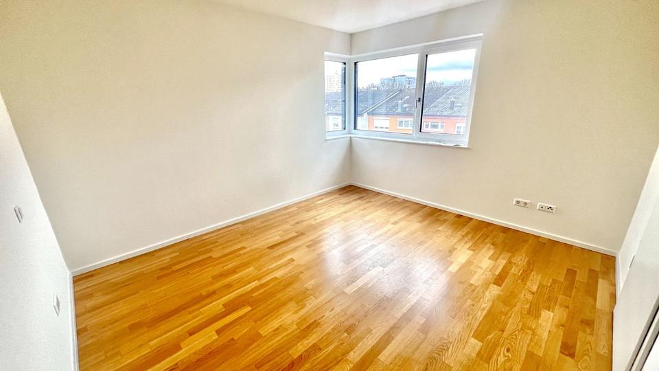 Etagenwohnung Lahr (Schwarzwald) - 3 Zimmer, 95 m&sup2;, 1.090&euro; | Angebot:26013873