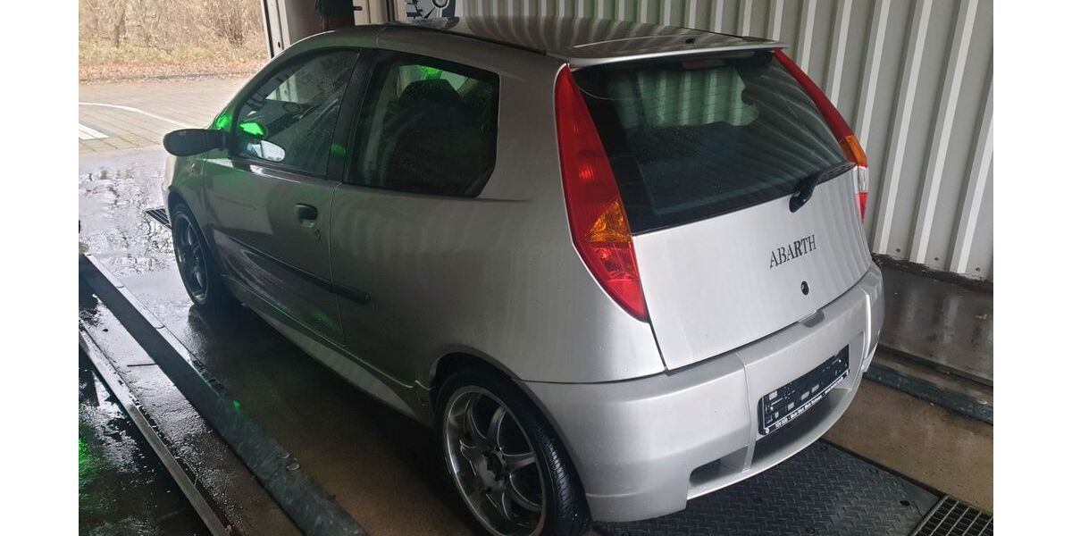 Fiat Punto 194.100 km 2.998 &euro; Lahr-Langenwinkel 77933